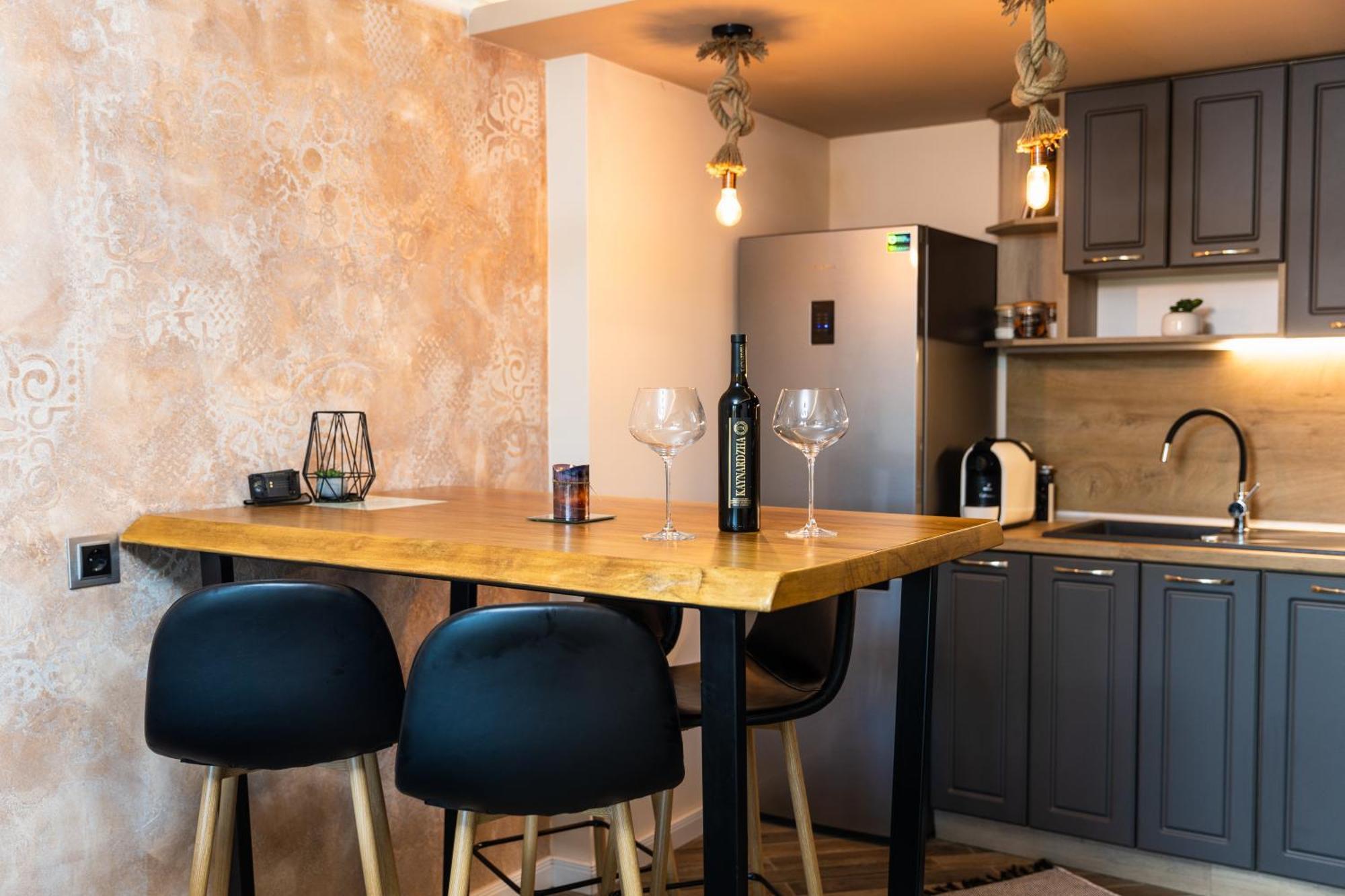 Dervent Apartment ヴェリコ・タルノヴォ エクステリア 写真